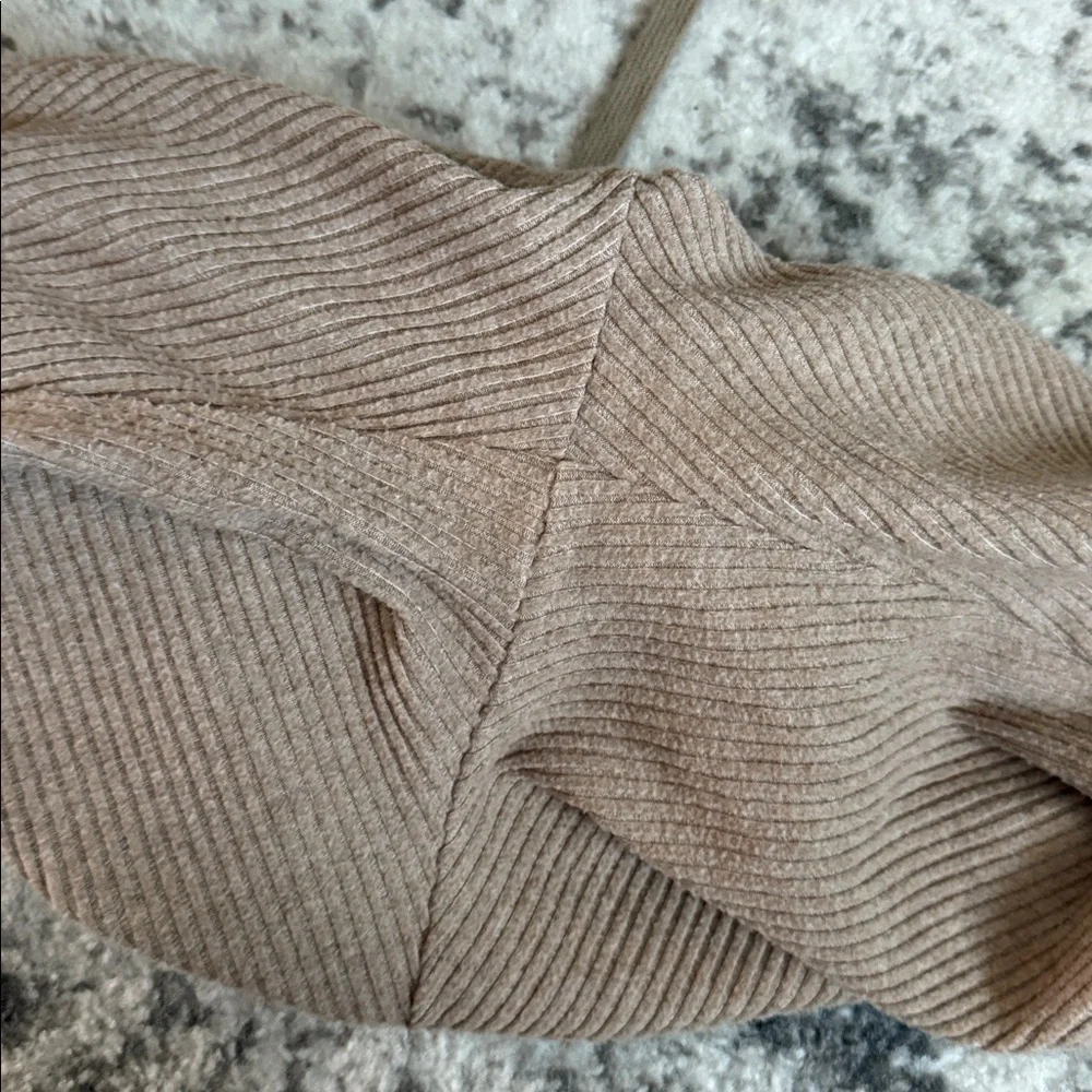 ALO Yoga Muse Sweatpants size XS